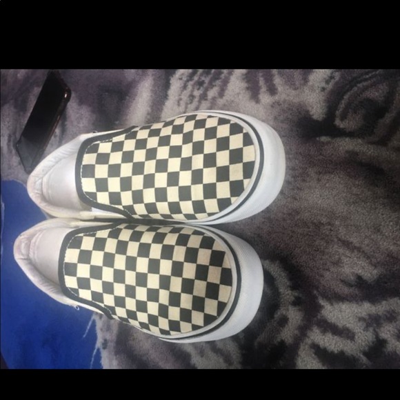 Checkerd vans - Picture 2 of 4